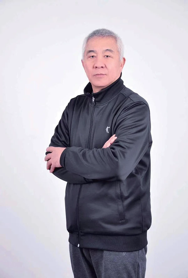 篮球训练自我总结200字_1